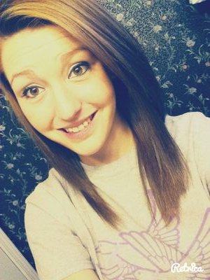 taylor_downs18's profile picture. 