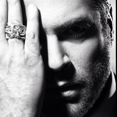 Official Account for Wael Kfoury @KfouryWael #waelkfoury Here you'll find all News | Picture | Songs | Videos | Fans Issues
Copy right hashtag #kfoury.....