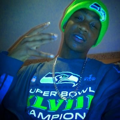 Savage Bitch its #WaunGang Never forgotten Kaewaun bro Fly High Mont We miss u Greedy