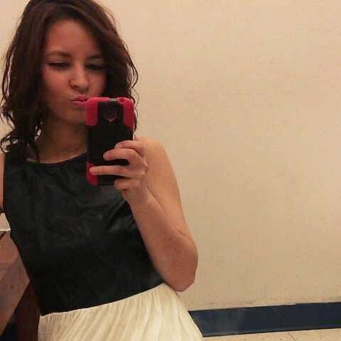 tkira32's profile picture. Tanya Kira :)