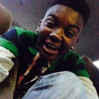 Im Fucking 14 And Funny As Hell, Retweet My Shit Hands Down!!
Instagram:OCHOMIGOS
Vine:KVNGFVCKERY
    #Iphone
Add Me In A Post For My FaceTime Info