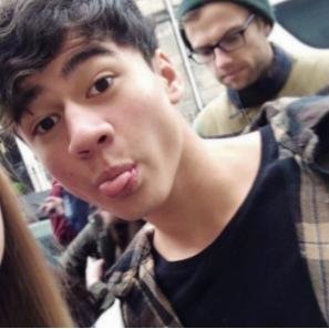 TWITTER PARA AJUDAR NA VOTAÇÃO #vote5sos RT POR FAVOR