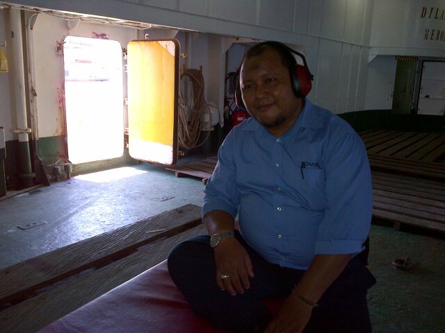 Amanah yang Terbesar dalam Hidup ini adalah menjaga Ahlaq dan Ketaqwaan kita kepada sang Khaliq....