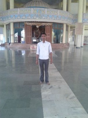 avinashjadhav21's profile picture. it's complicated