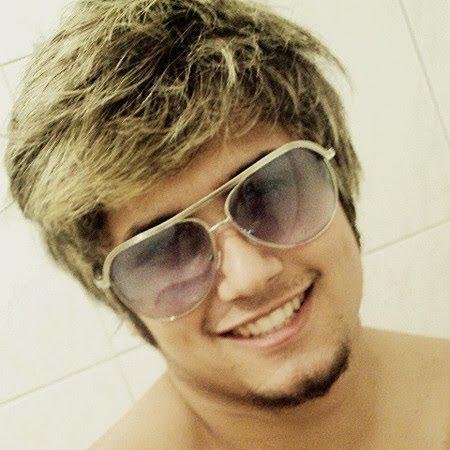 Perfil novo no Twitter - Manja das Potarias? hu3 Facebook. https://t.co/Z4G95SaHzS. TROCO FOTOS, CAMXCAM. VEM QUE TEM