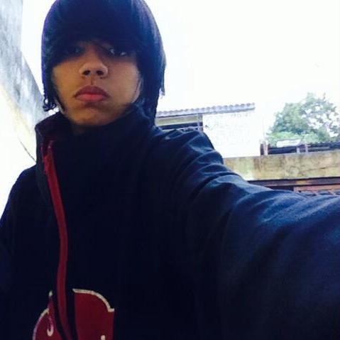 Gosto muito de jogar video game ler assistir anime