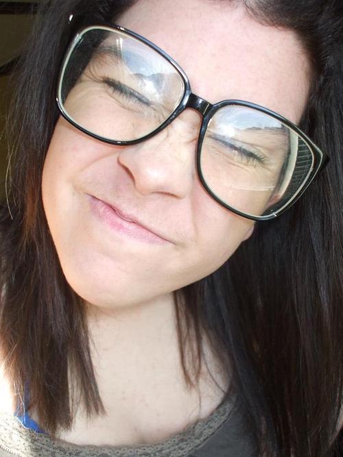 jessmakesmusic's profile picture. 