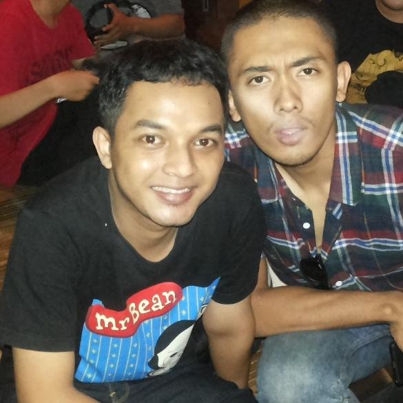 adeKdoni's profile picture. september '14 minum obat cacing I #MrBeandariArab I @gumosus