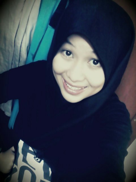 hye..im aqish..sweet 18,follow me back okthnx guys