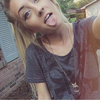 tswa_3yooni6's profile picture. لن أبقى ع ذكريات شخص رحل فـ من رحل رحل ومن لم يرحل ليـــرحل