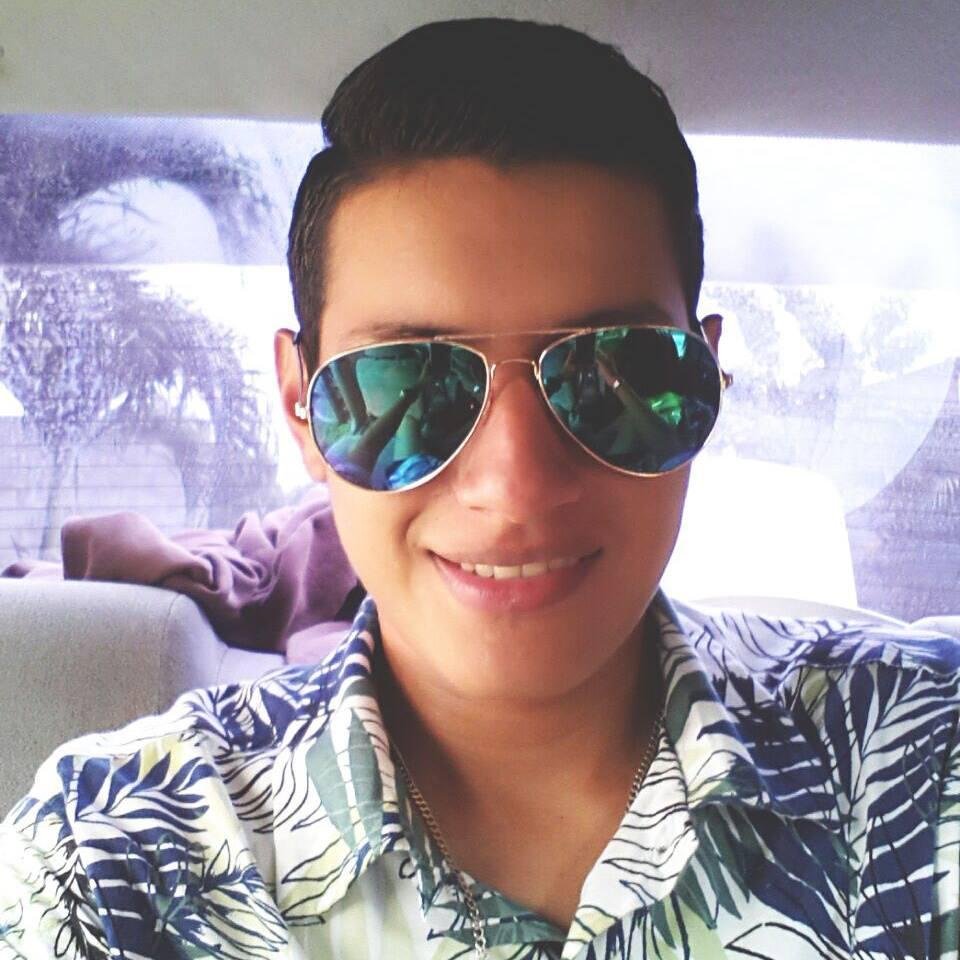 bendicones tube unos problemas con mi cuenta anterior alguien la esta utilizando porfavor imnorenlo bloquenenlo AGREGUENME a esta CUENTA bendiciones