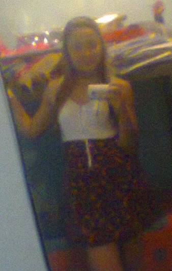 Hoy te quiero mas que ayer, pero mas poquito que mañana .. ♪ ♥