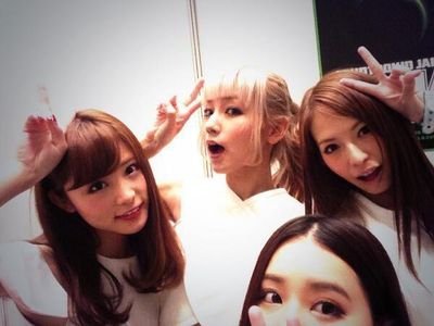 SCANDAL、HARUNA大好き！バンドやってます！ボーカル&サブギター担当！SCANDAL好き、バンドしてる人、ボーカルの人と絡みたいです！フォロー大歓迎です！