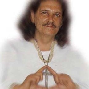 _Carlos_Jesus_'s profile picture. Carlos Jesús se divide en sí en otras dos personas bien diferenciadas: Crístofer y Michael... «Fiuuu Fiuuuu»