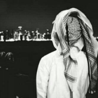 *انآ اعيش التنآقض في حيآتي وجهي بشوش وذكريآتي حزينه