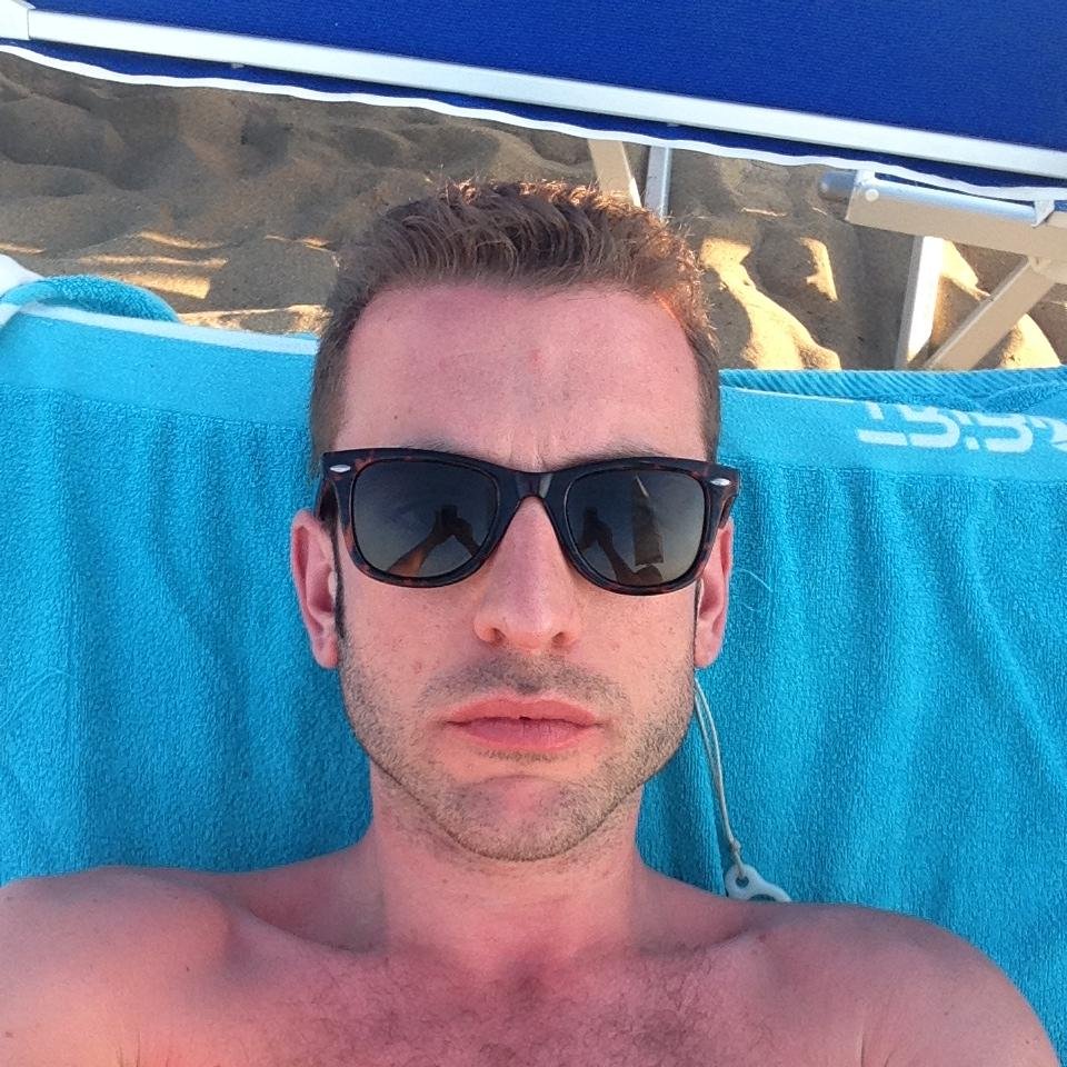 cal_bari's profile picture. 