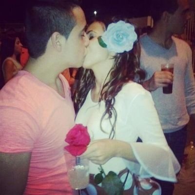 Lo mucho que me haces sonreír y lo mucho que te quiero, nacida en el 1996. Me cambió la vida un 07092013 TeAmo Adra,Almeria(: