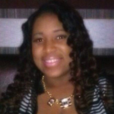 Renee_____'s profile picture. 