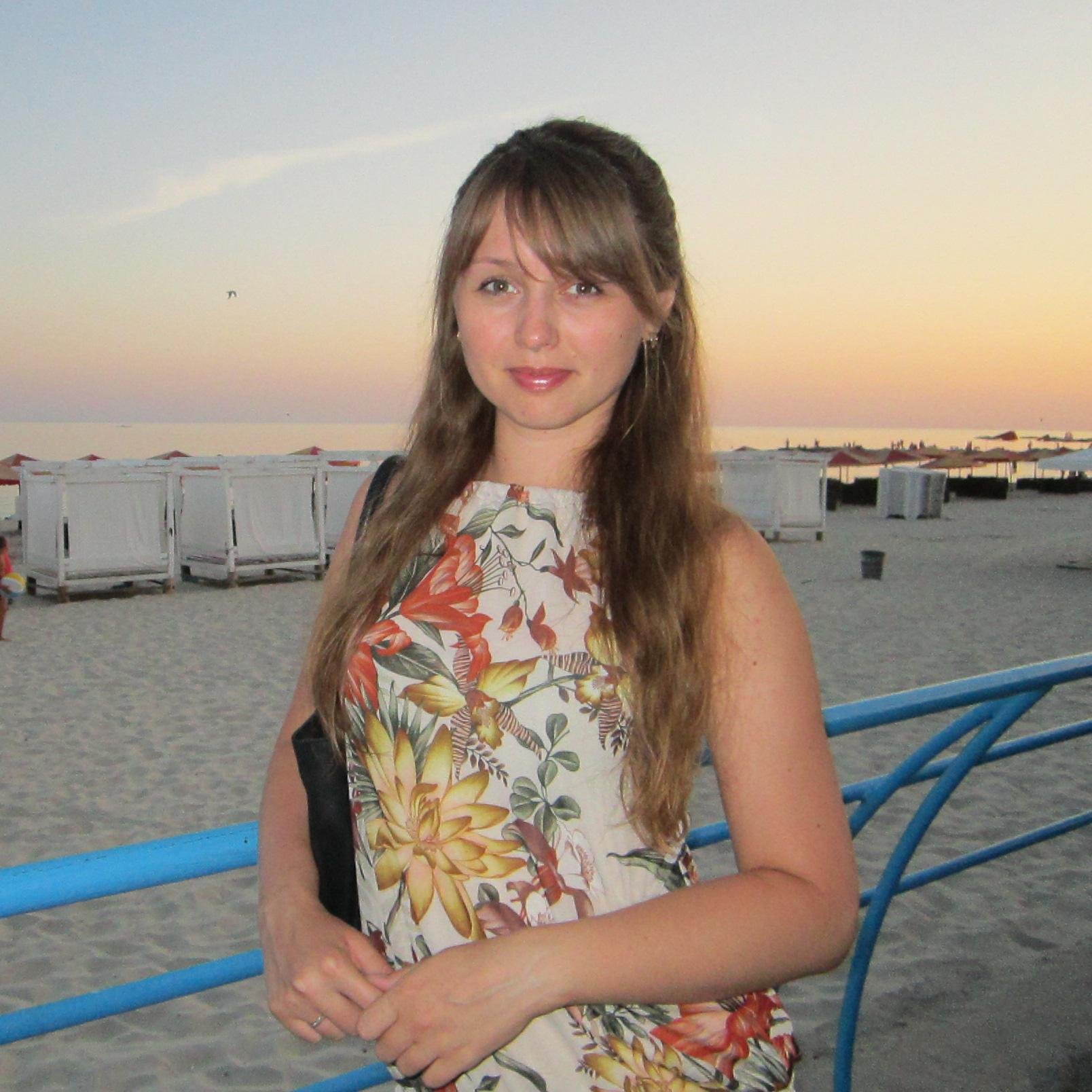 ElenaBgdnv_ME's profile picture. 