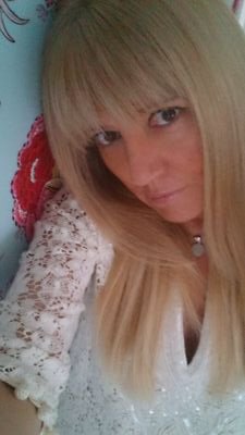 claudiacurras's profile picture. Puro glamour peronista