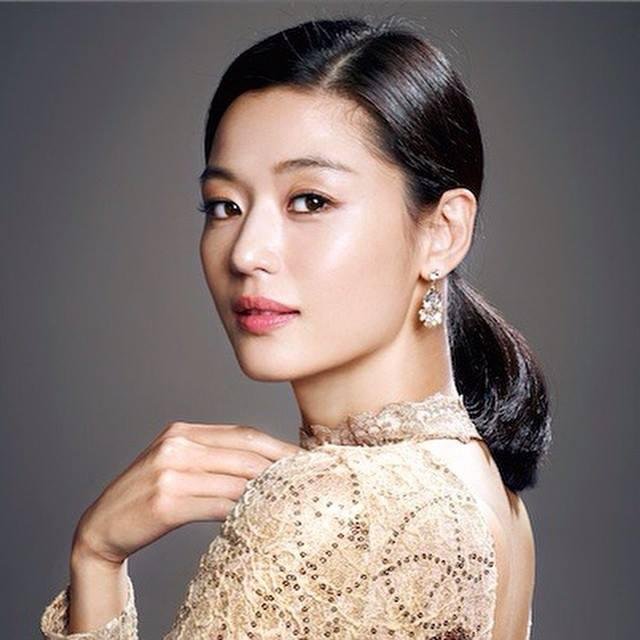 Risultati immagini per Jeon Ji hyun 2016