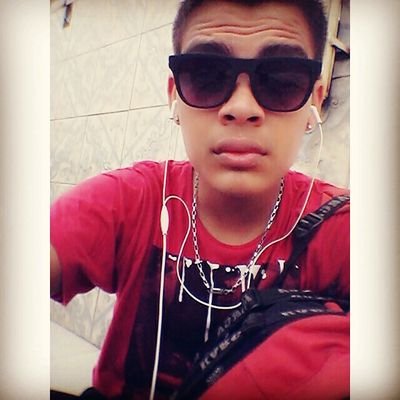 Guedes120Yuri's profile picture. sabe-se que nada é envão :)