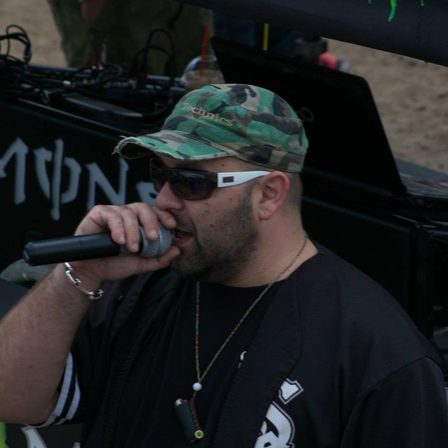 XARMANIS's profile picture. yall act like u dont know ;) but for yall that dont rapper songwriter,in the greek hip hop industry one of the originators of greek battle rap ,15 yrs and goin.