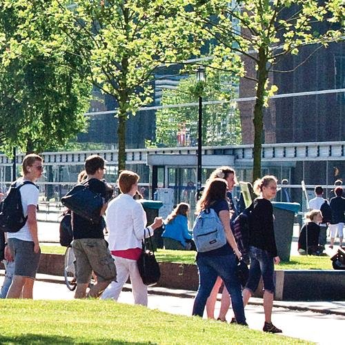 1 september 2017 wordt dit account opgeheven. Tweets over onderwijsinnovatie bij de HU worden dan geplaatst via @HU_Ontwikkelt