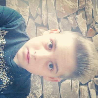 ~13Jahre ~ Sport ~ Single ~ follow me and i will follow you back :-) ~ Instagram : michibecka