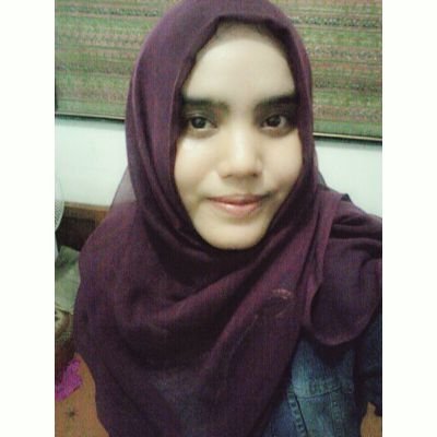 I'm simply. ♥ Allah, ♥ my parents, ♥ my young brother