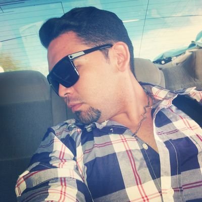 Josed2009's profile picture. Todo lo que sube baja! Soy de las personas que no jalan bolas! Si te fuistes te JODISTES .I.