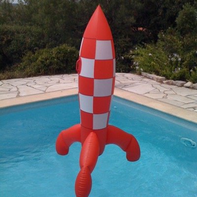 MCquatre's profile picture. 