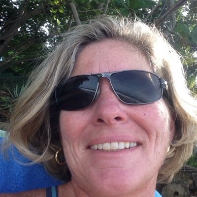 nurseinthefam's profile picture. 