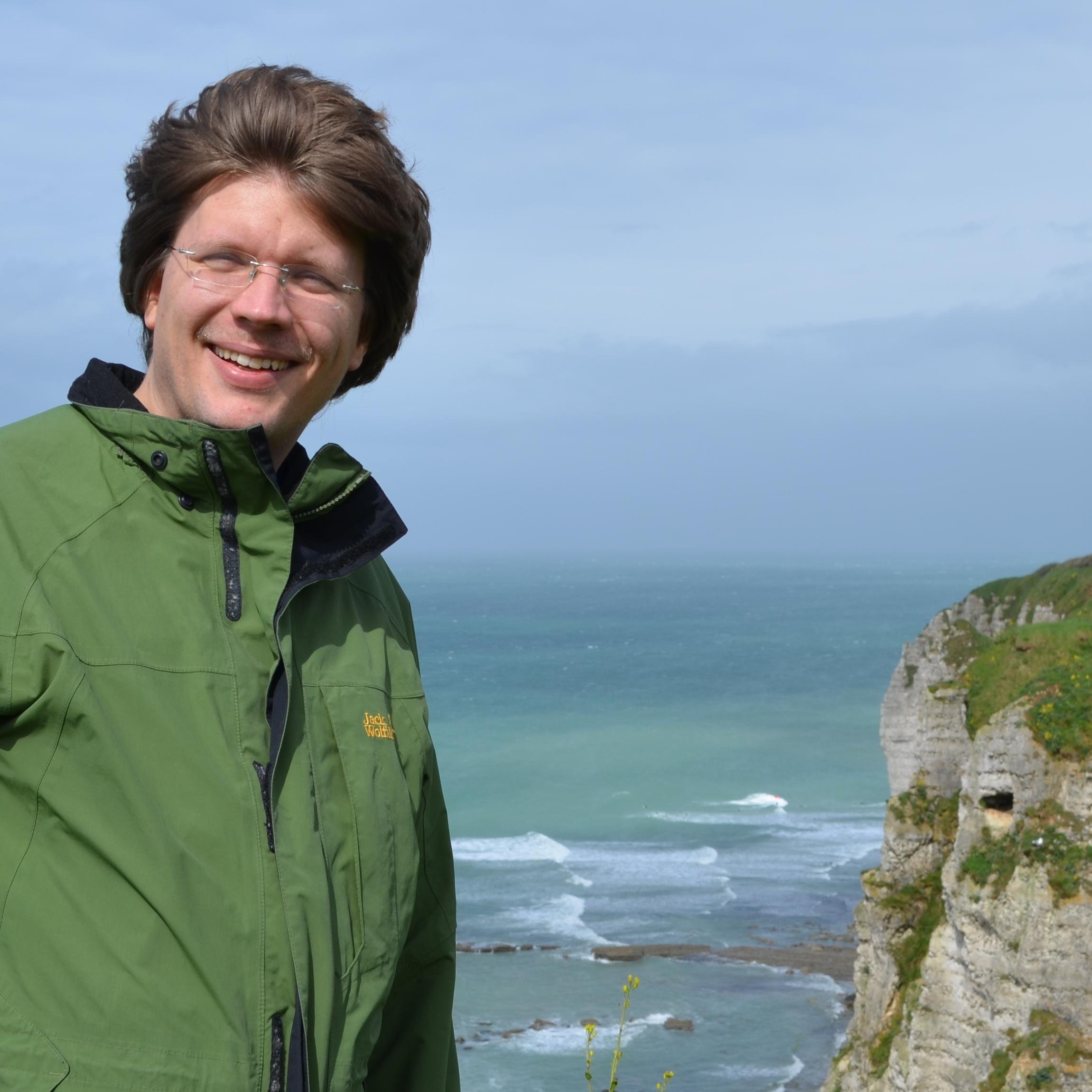 phlix's profile picture. 