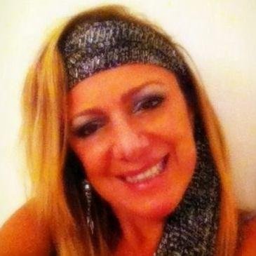 lindalindahadid's profile picture. 