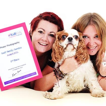 Studio based photographer in Portslade, Brighton. Loving family lifestyle portraits, weddings and corporate commissions :)