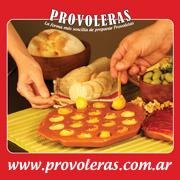 Una minuciosa combinación de caolines, arcillas y cuarzos, dan vida a Las Provoleras, que cumple con las normas del MERCOSUR, Unión Europea y FDA Americana.