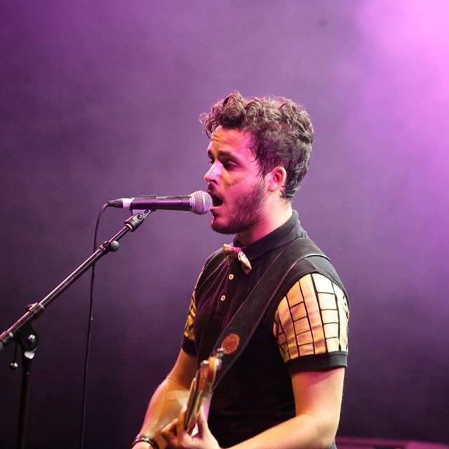 Chanteur/Guitariste/Auteur/Compositeur du groupe The Kitchies / @kitchies