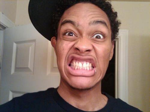 L0GHEAD's profile picture. 