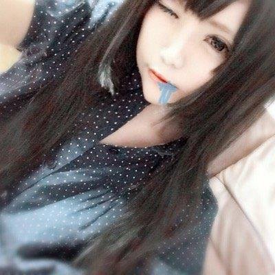 ✟僕は新世界の神になる✟　　　　　　　　　　　　　　　　　　　　　　　　　厨二病こじらせてる闇の使い 。　　　　　　　　　　　　　　　　　　　　　V系とボカロとあにめと跡部がすき⋆⑅　　　　　　　　　　　　　　　　　　　　　✯ 本垢 ( @__pupupip )
