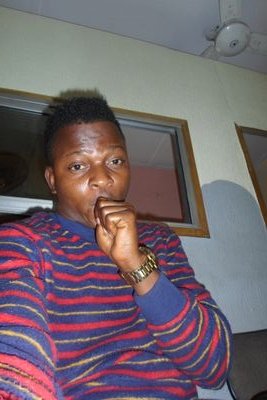 Am cool and God fearing,I support liverpool fc YNWA