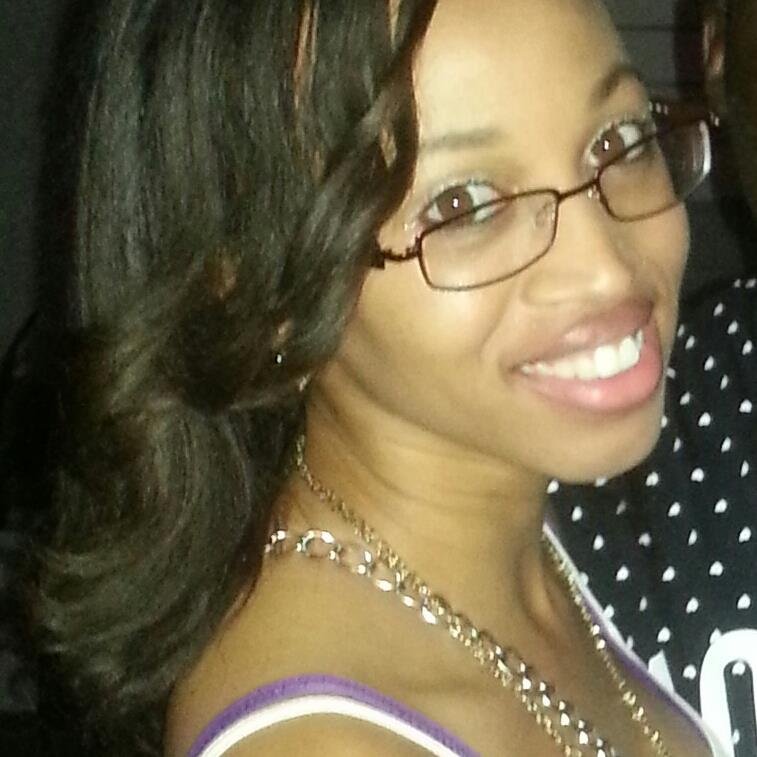 Gia2liv's profile picture. 1st Lady & Road Manager of #maddgeniusent. Model, Singer, Actress, Dancer, Rapper in Trainin, N Promoter. #TeamNoHldBars #teamBI