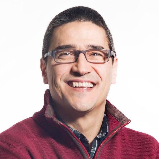 System architect at IRB Barcelona, I expend my time designing simple solutions to complex problems.