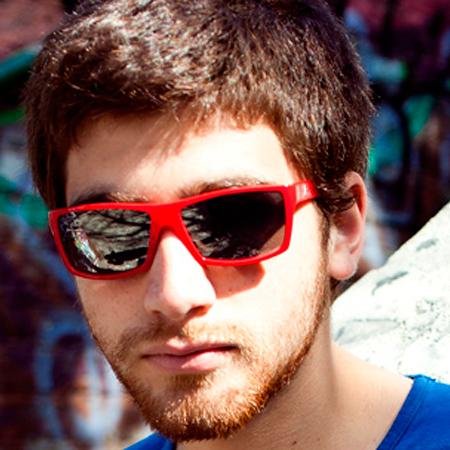#PJL Pros irmãos que se encontram trancados :/ :'(