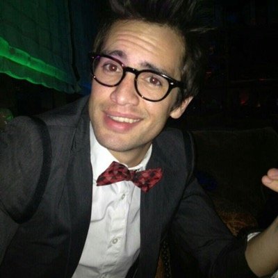 hi this is a free follow from @snowdonurie pls follow her!! ^_^