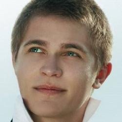 Изучаю интернет, монетизацию социальных сетей, психологию в бизнесе