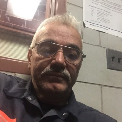 I grew up in tge Bronx. live in Edenwald projects until 1978, Went to Dewitt Clinton H S. graduated in 1974. Also went to city college for Two years.