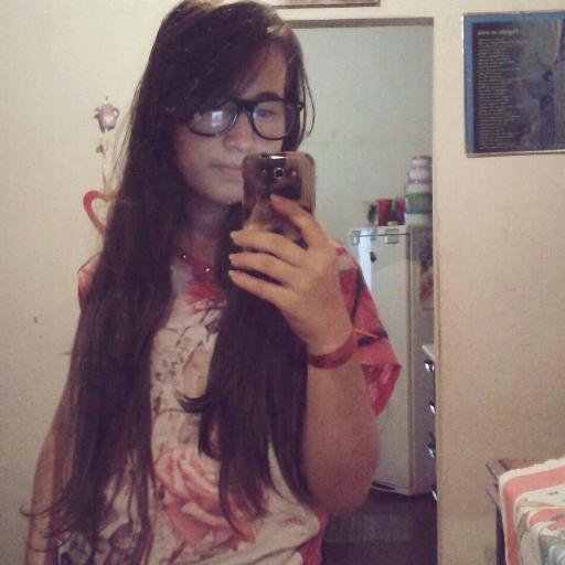 ''Não Sou Fã Por Que Sou Feliz,Sou Feliz Por Que Sou Fã.'' ♥ ♥