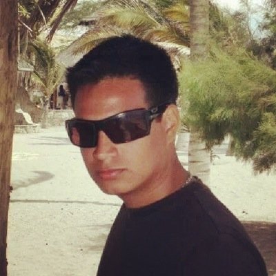 Apasionado por los negocios, administrador y chef ,empresario .
cita favorita : sueña como si fueses a vivir toda la vida y vive como si fueses a morir mañana .