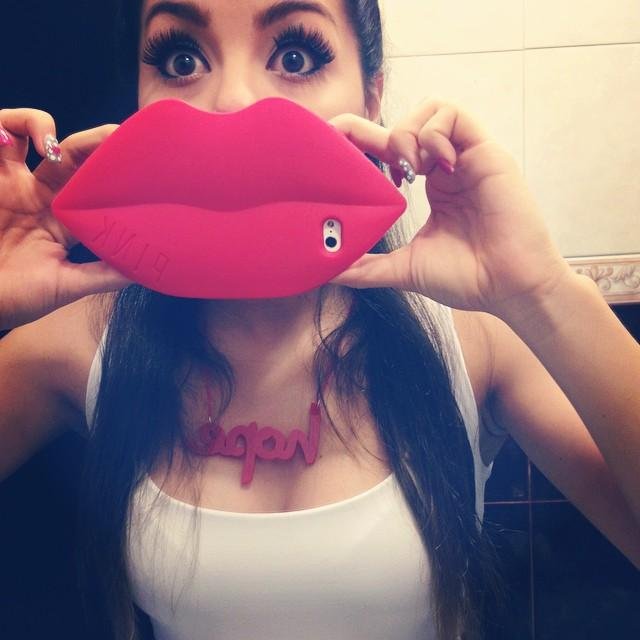 Gaby,Jerry,Ariana grande, & James ♥